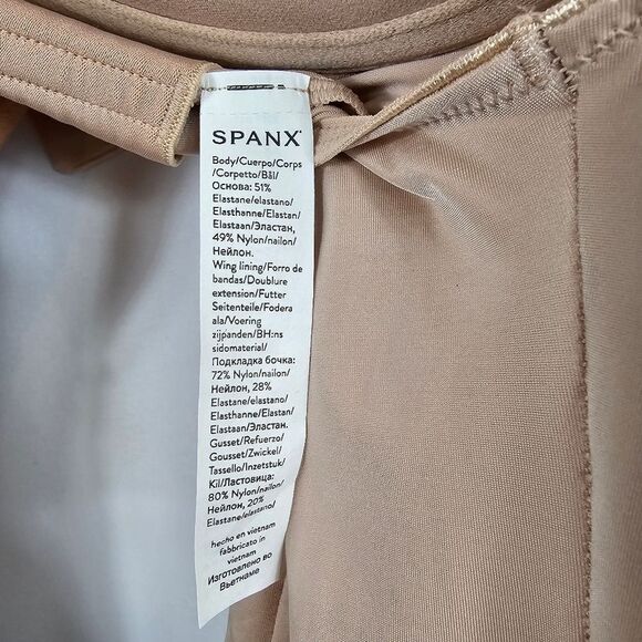 NWOT Spanx Suit Your Fancy Strapless Cupped Midi Thigh Body Suit Size L - Picture 7 of 8